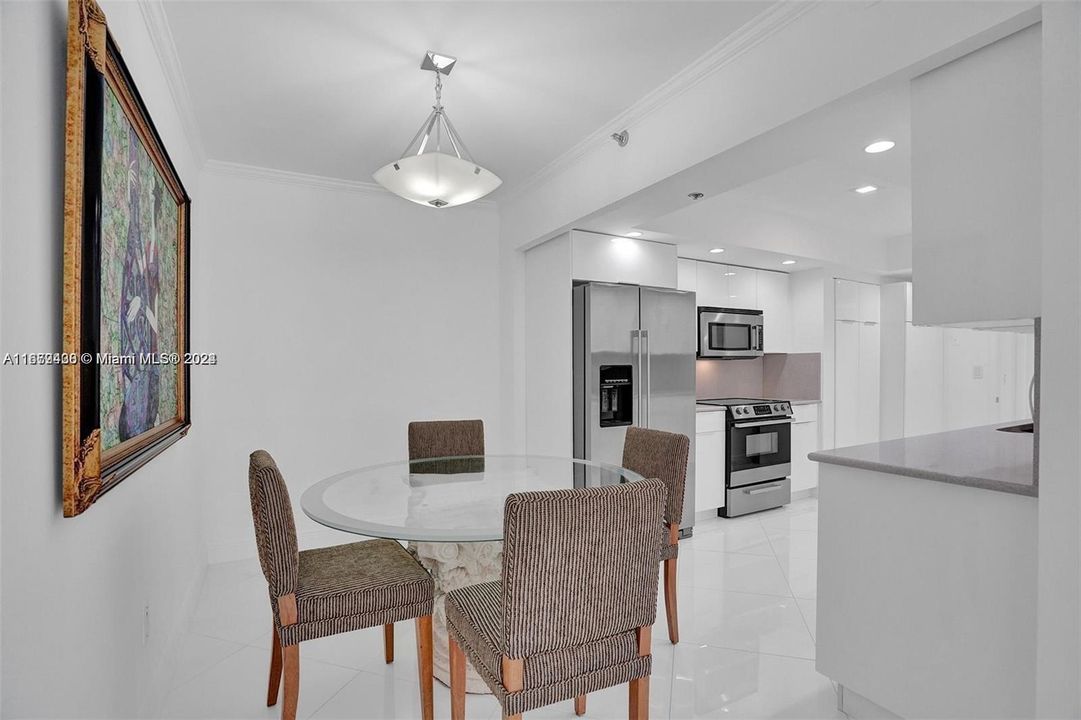 En Venta: $1,395,000 (2 camas, 2 baños, 2018 Pies cuadrados)