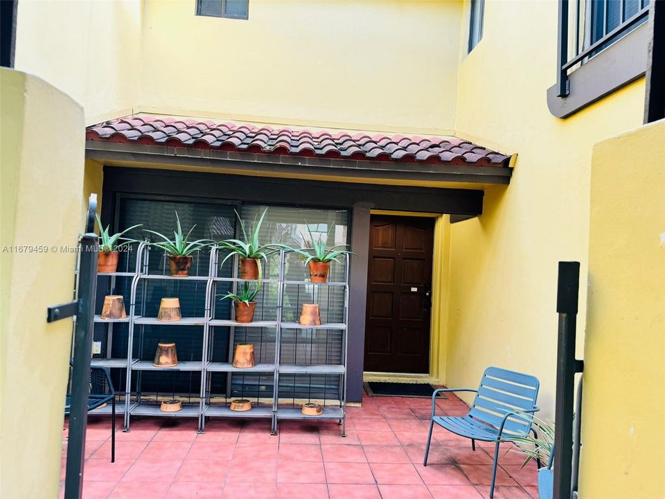 En Venta: $580,000 (3 camas, 2 baños, 1712 Pies cuadrados)