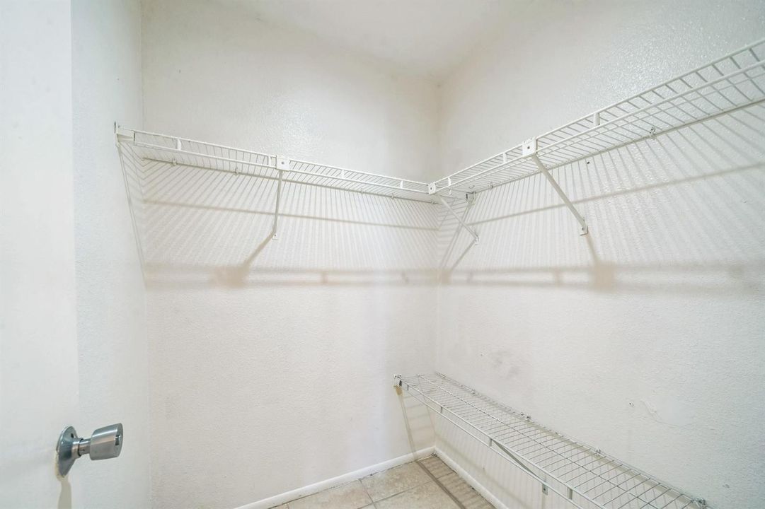 Walk in Closet