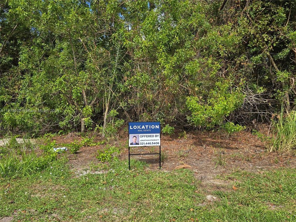 En Venta: $130,000 (0.23 acres)