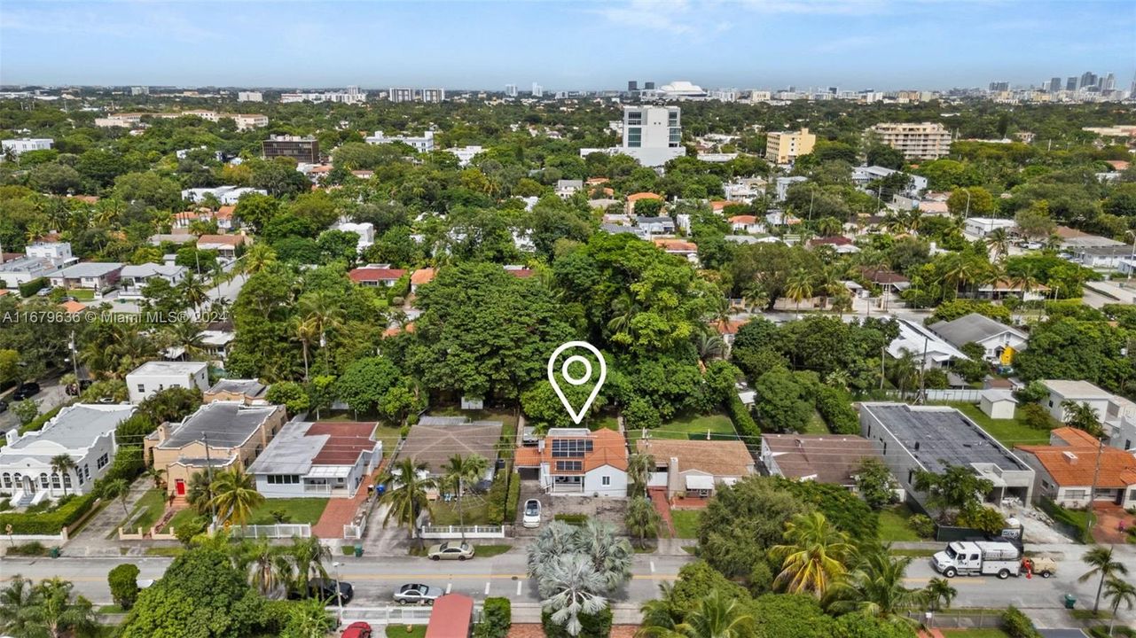 En Venta: $819,000 (2 camas, 1 baños, 1105 Pies cuadrados)