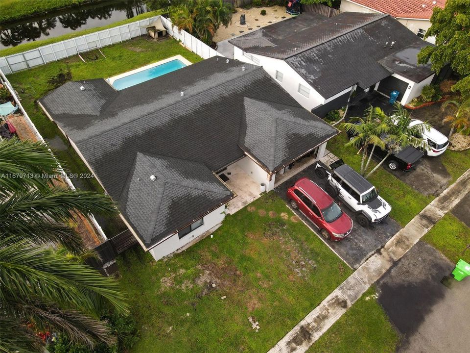 En Venta: $689,999 (3 camas, 2 baños, 1580 Pies cuadrados)