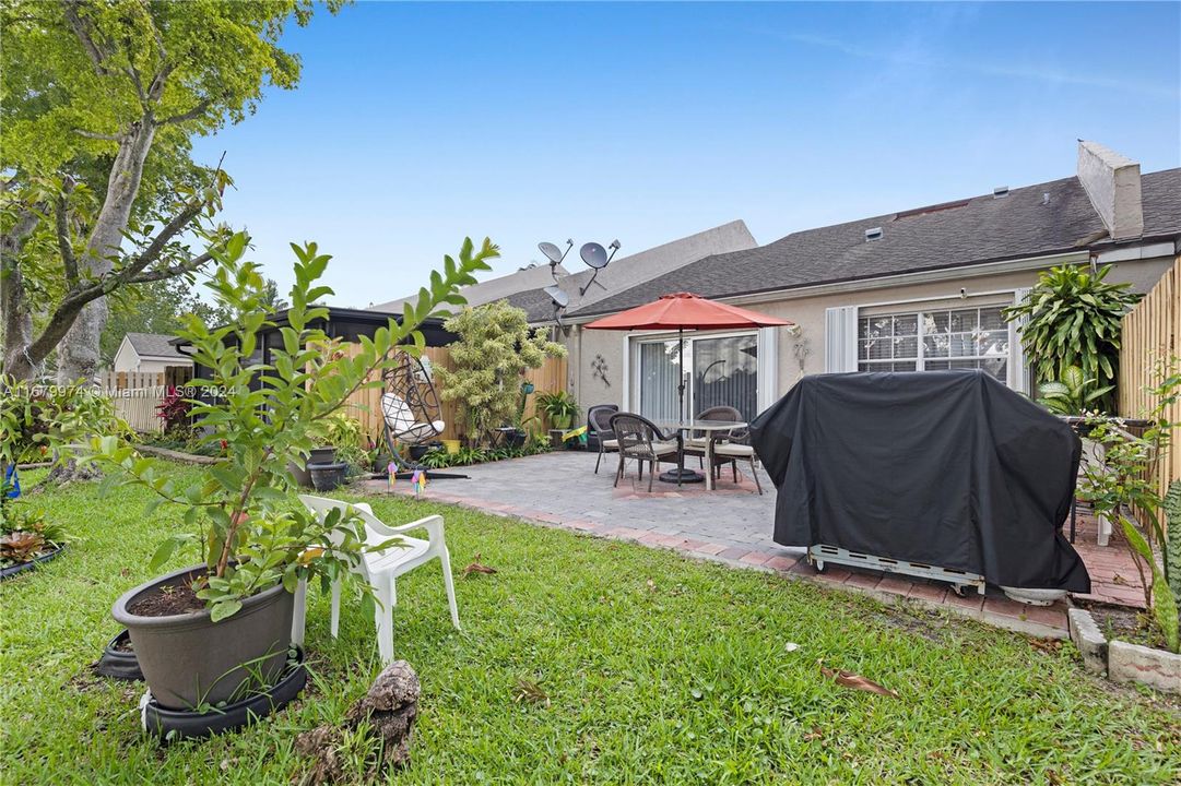 For Sale: $404,999 (3 beds, 2 baths, 1486 Square Feet)