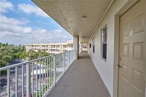 For Sale: $399,900 (3 beds, 2 baths, 1620 Square Feet)