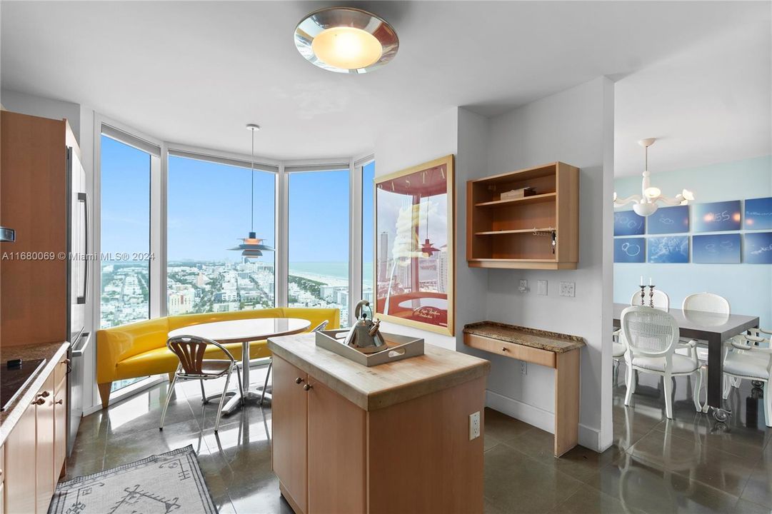 For Sale: $3,150,000 (2 beds, 2 baths, 1960 Square Feet)