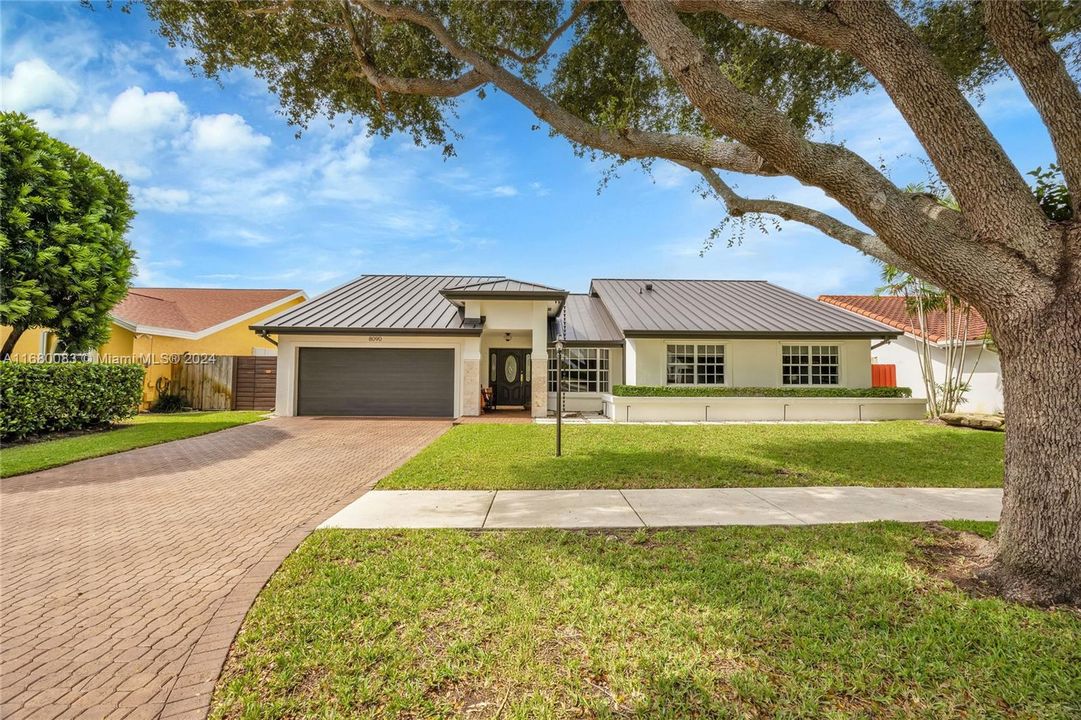 For Sale: $1,195,000 (4 beds, 2 baths, 2191 Square Feet)