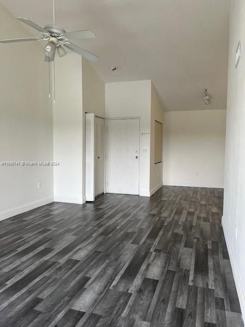 Recently Rented: $1,875 (1 beds, 1 baths, 804 Square Feet)