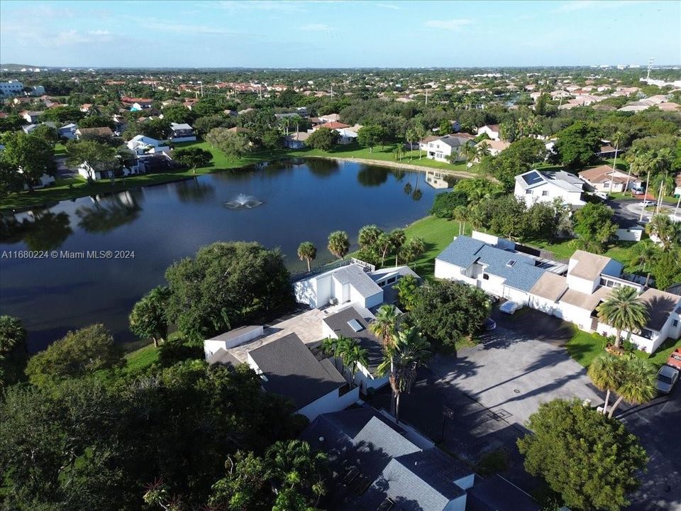 For Sale: $555,000 (3 beds, 2 baths, 1894 Square Feet)