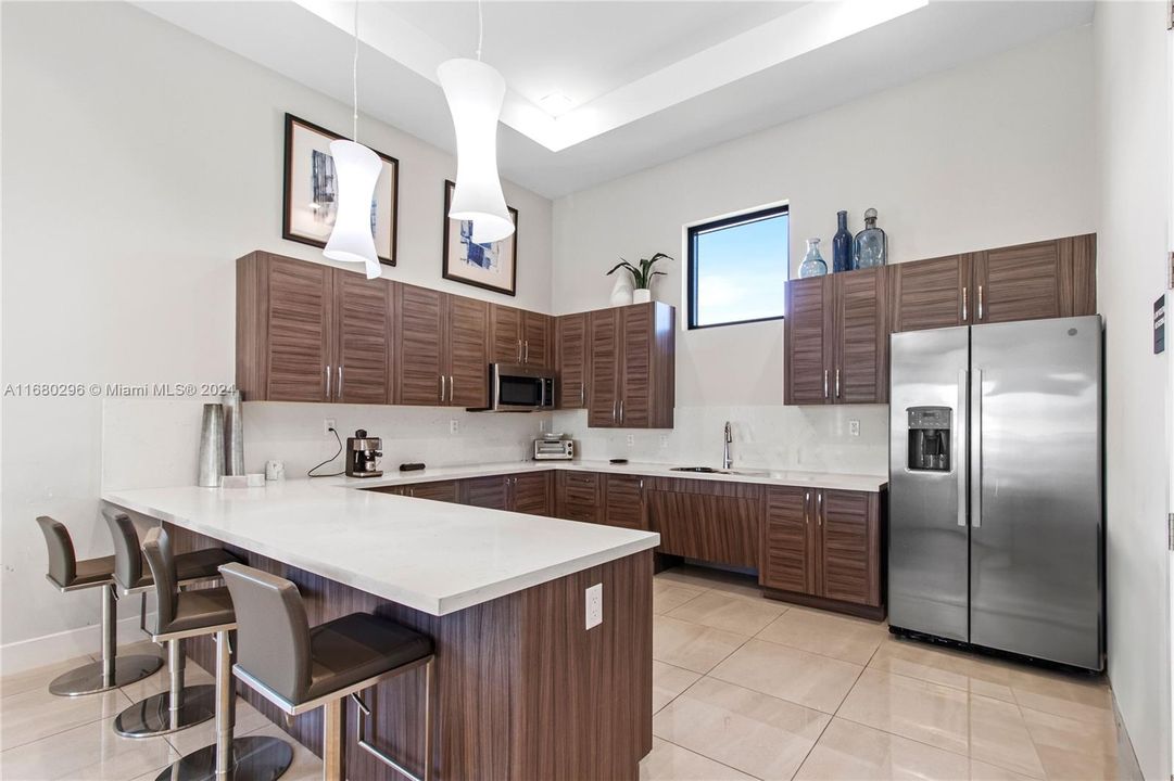 For Sale: $529,000 (3 beds, 2 baths, 1483 Square Feet)