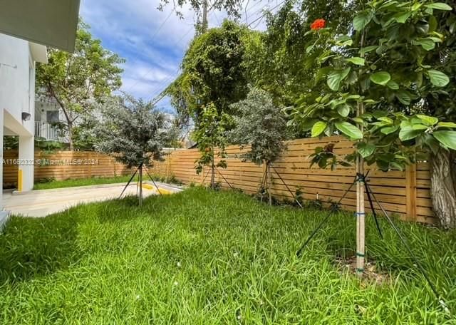 En Venta: $1,100,000 (3 camas, 2 baños, 1814 Pies cuadrados)