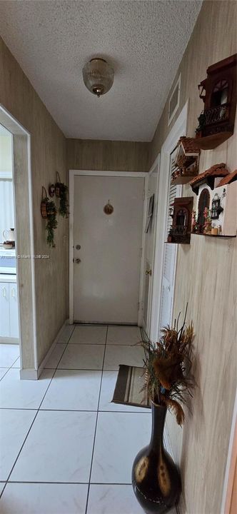 En Venta: $199,000 (1 camas, 1 baños, 644 Pies cuadrados)