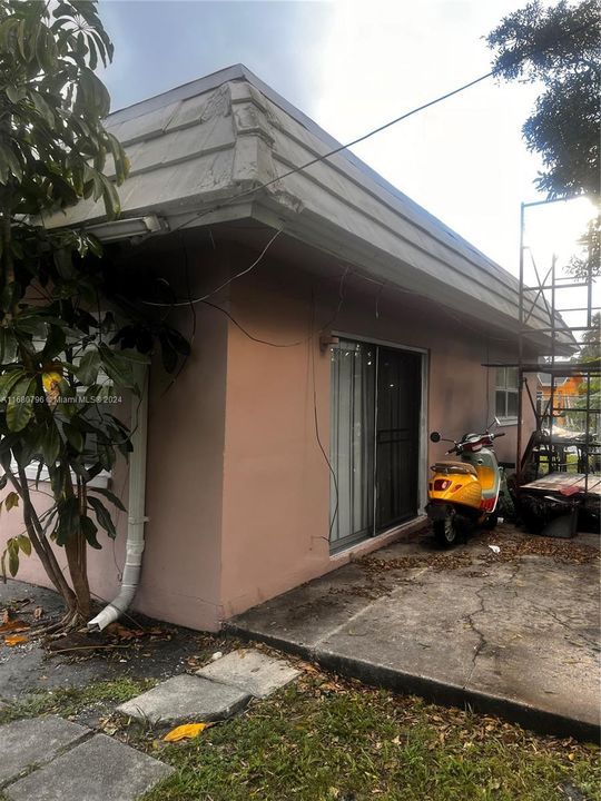 En Venta: $562,000 (0 camas, 0 baños, 2376 Pies cuadrados)