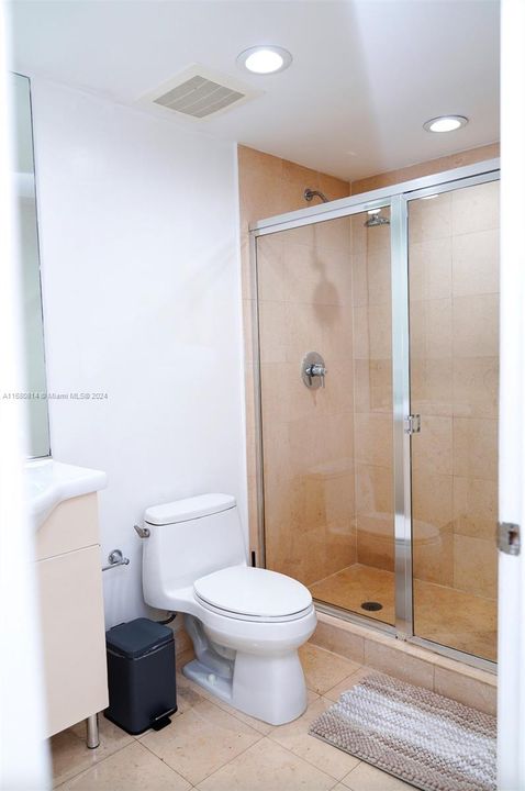 2nd bathroom