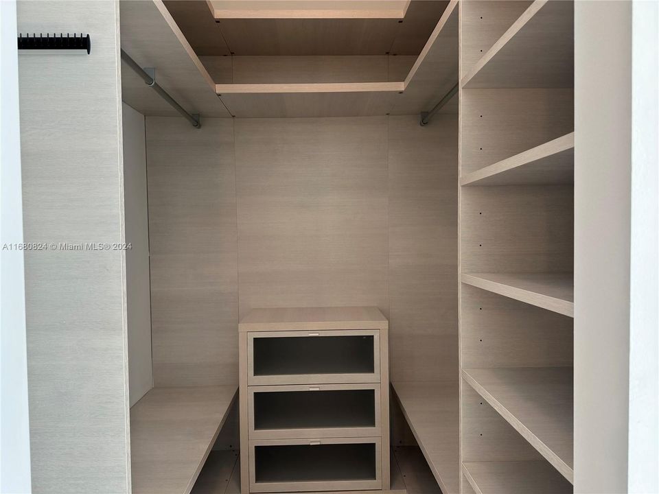 Master bedroom walking closet