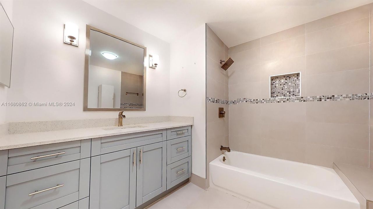 For Sale: $485,000 (2 beds, 2 baths, 1335 Square Feet)