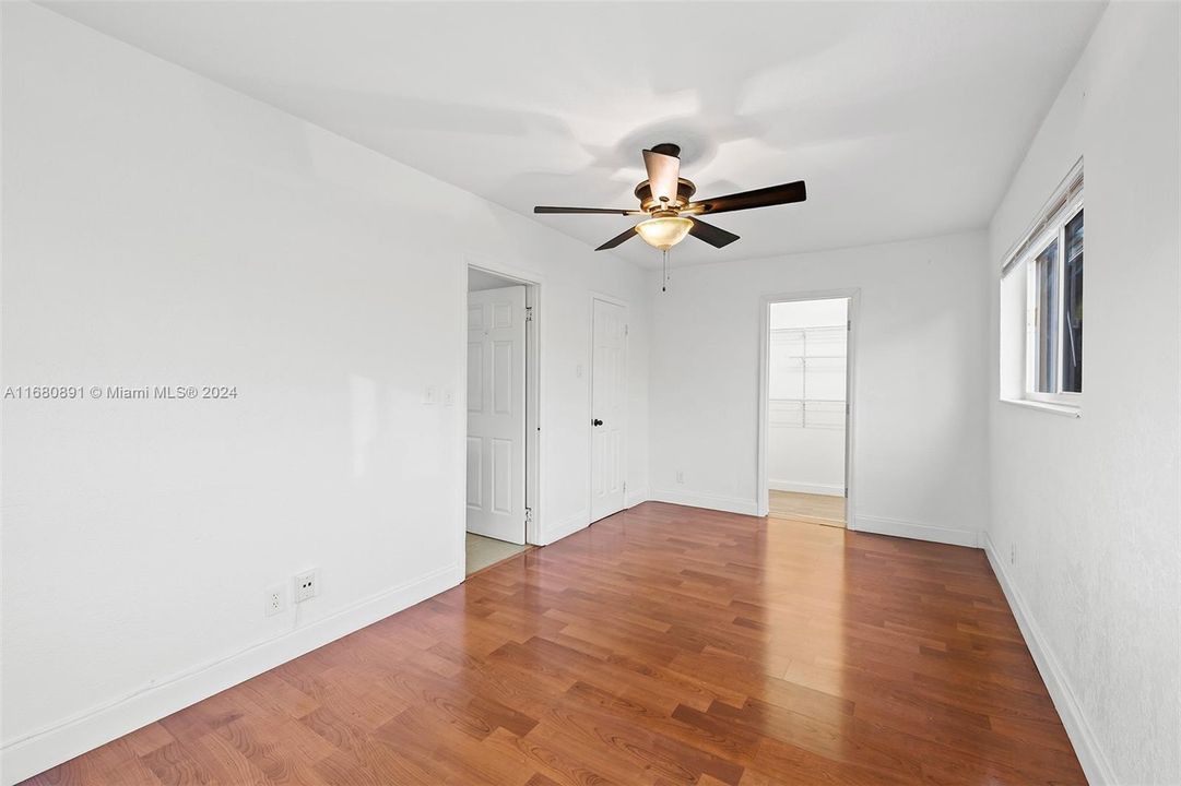 For Sale: $505,500 (3 beds, 2 baths, 1144 Square Feet)