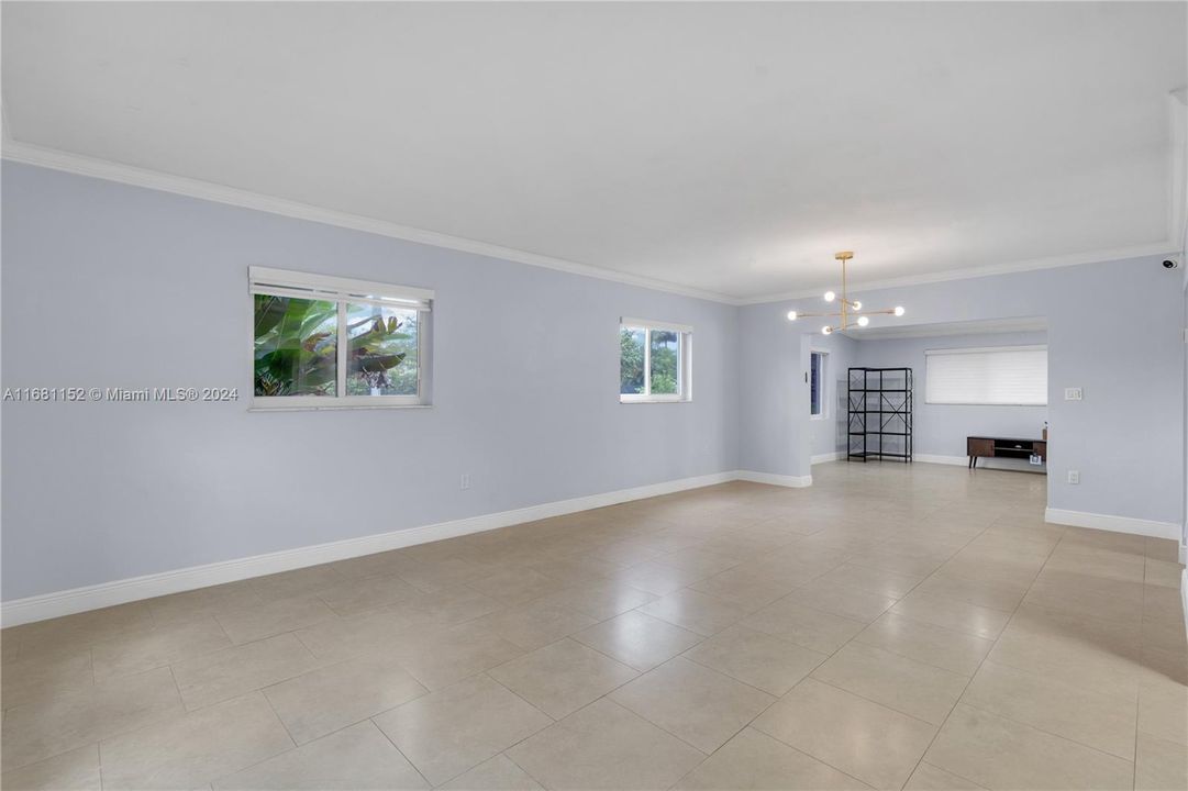 Living/Dining room combo