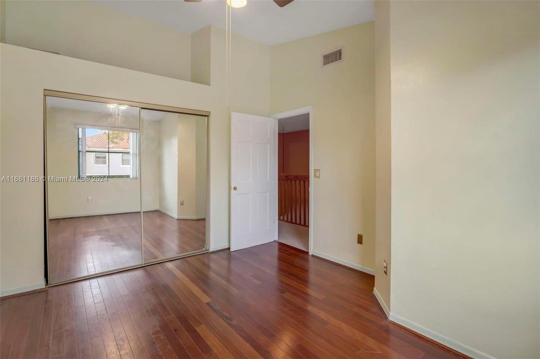 For Sale: $449,000 (3 beds, 2 baths, 1541 Square Feet)