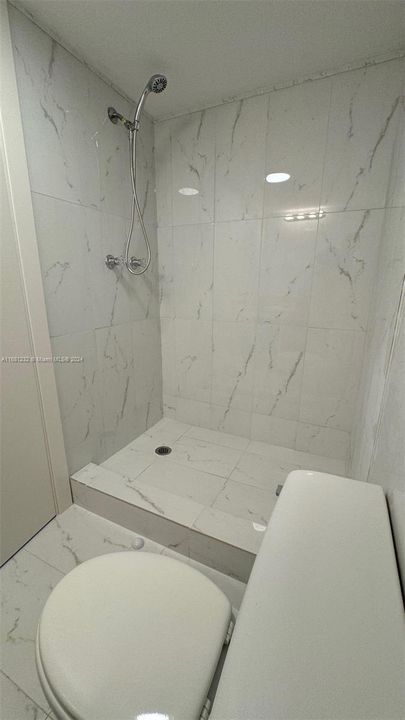 Recently Rented: $2,500 (2 beds, 2 baths, 1176 Square Feet)