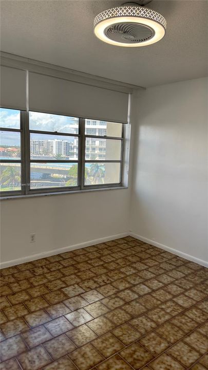 Recently Rented: $2,500 (2 beds, 2 baths, 1176 Square Feet)