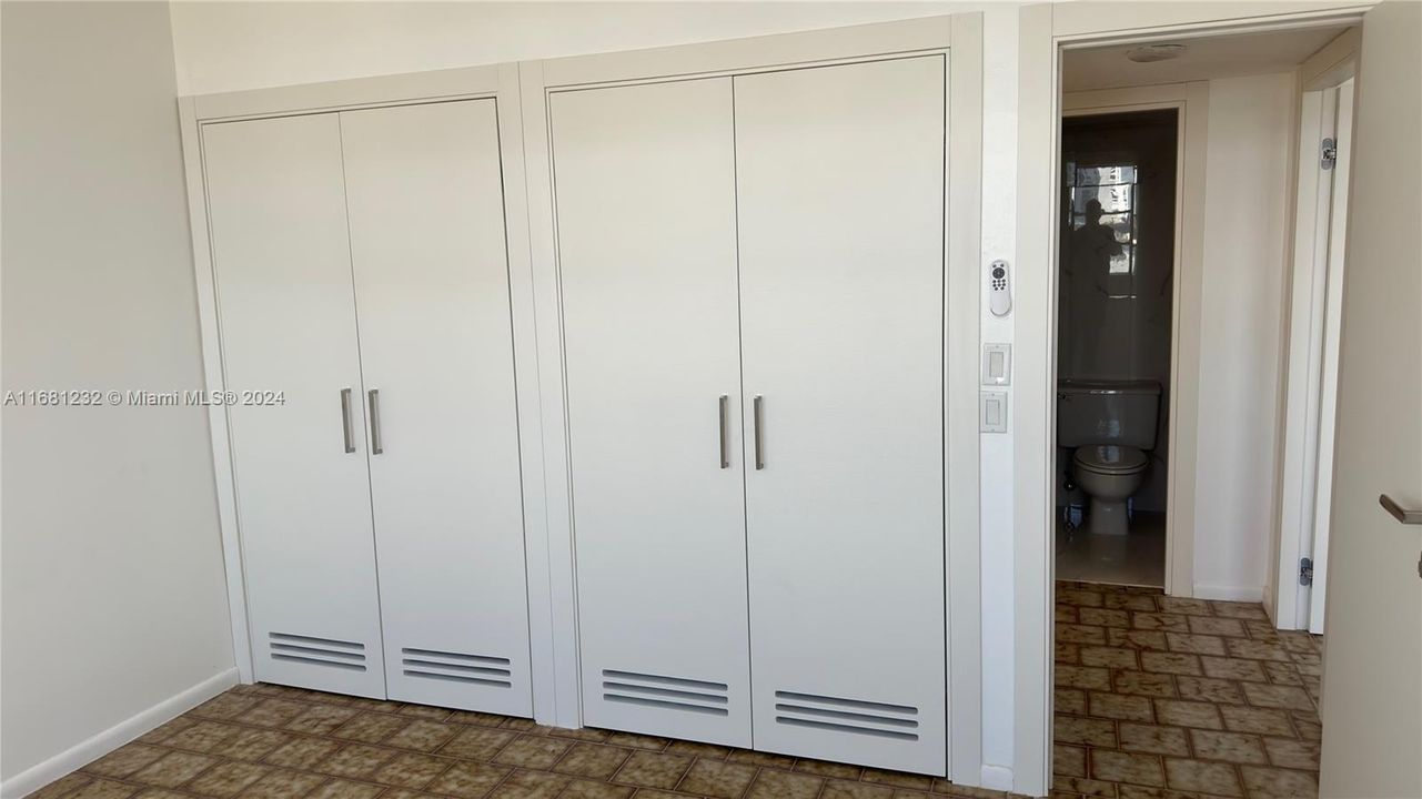 Recently Rented: $2,500 (2 beds, 2 baths, 1176 Square Feet)