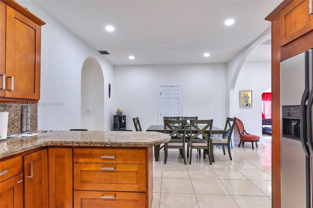 En Venta: $1,100,000 (0 camas, 0 baños, 1951 Pies cuadrados)