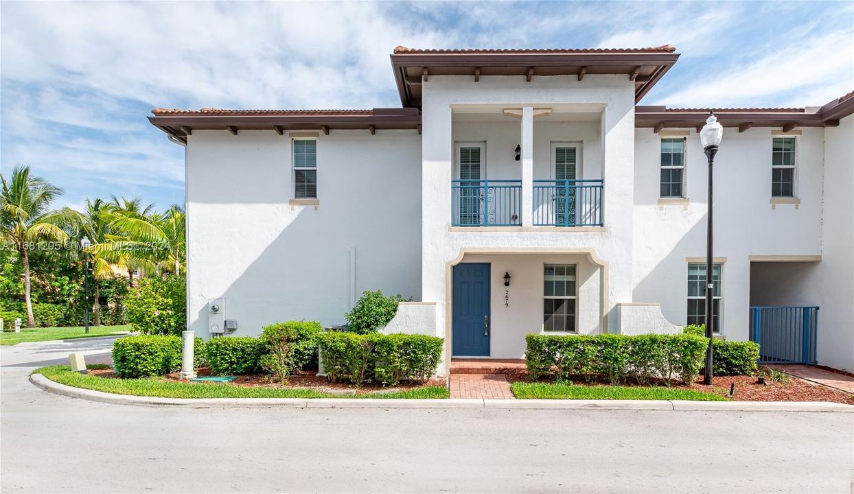 Active With Contract: $3,400 (3 beds, 2 baths, 1743 Square Feet)