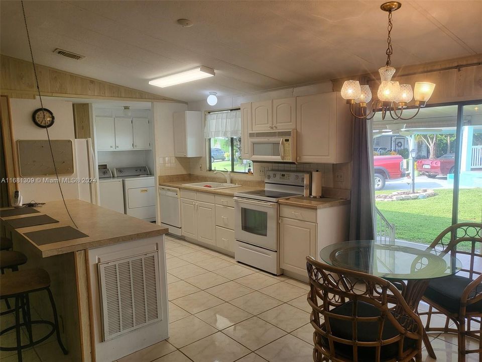 For Sale: $75,000 (3 beds, 2 baths, 11560 Square Feet)