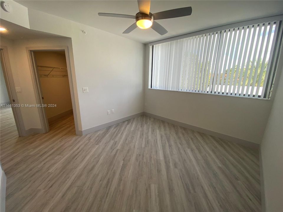 For Rent: $3,155 (2 beds, 2 baths, 1292 Square Feet)