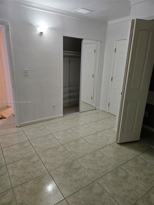 For Rent: $1,500 (1 beds, 1 baths, 500 Square Feet)