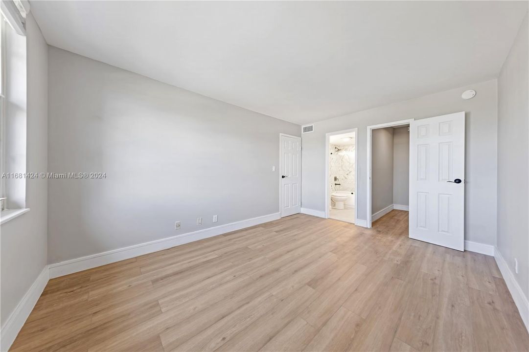 For Sale: $375,000 (2 beds, 2 baths, 1020 Square Feet)