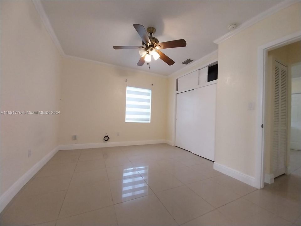 For Rent: $1,500 (1 beds, 1 baths, 1429 Square Feet)