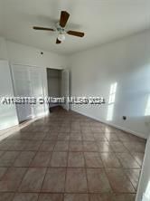 Active With Contract: $2,000 (2 beds, 1 baths, 680 Square Feet)