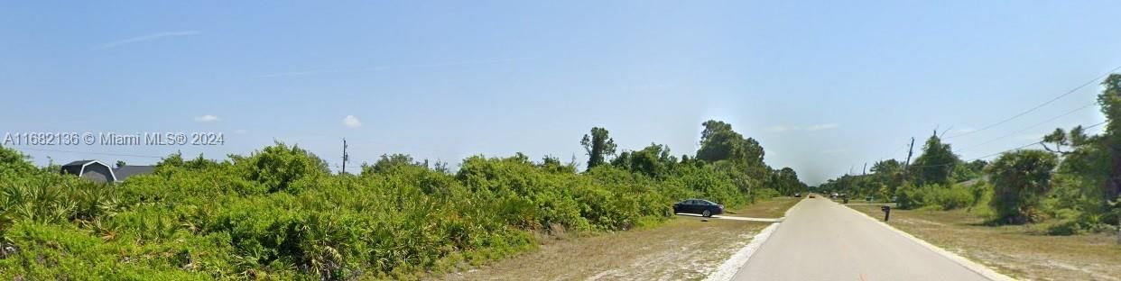 En Venta: $28,000 (0.23 acres)