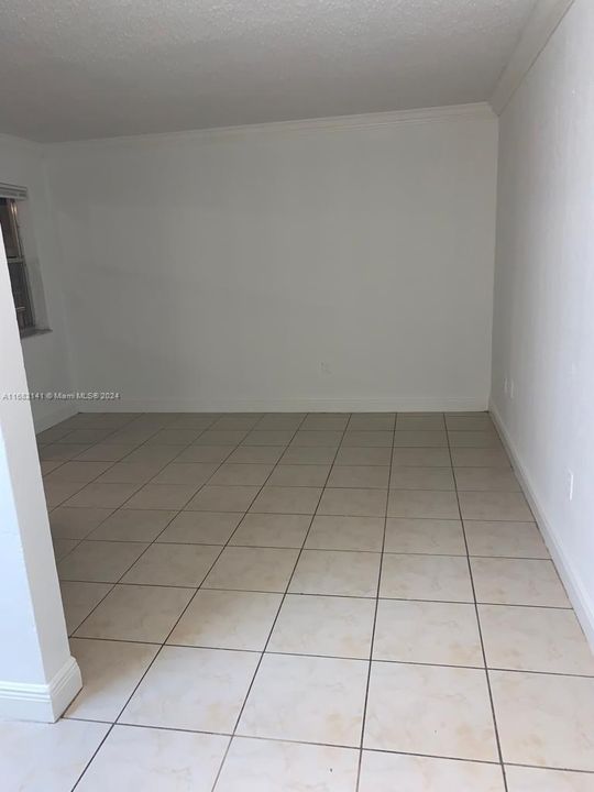 En Venta: $180,000 (1 camas, 1 baños, 633 Pies cuadrados)