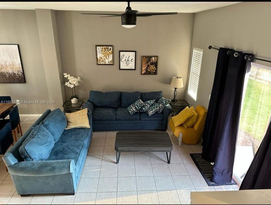 En Venta: $300,000 (3 camas, 2 baños, 0 Pies cuadrados)