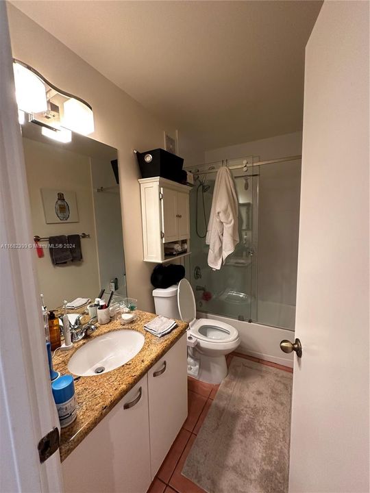 For Rent: $2,750 (3 beds, 2 baths, 1170 Square Feet)