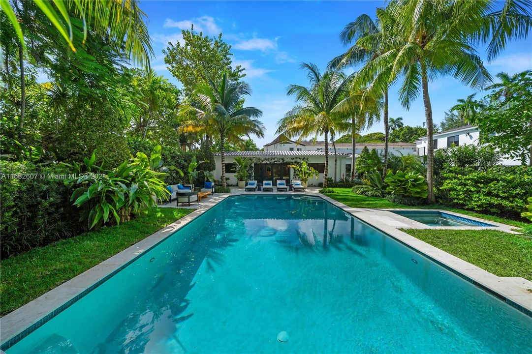 For Sale: $9,900,000 (5 beds, 4 baths, 6188 Square Feet)