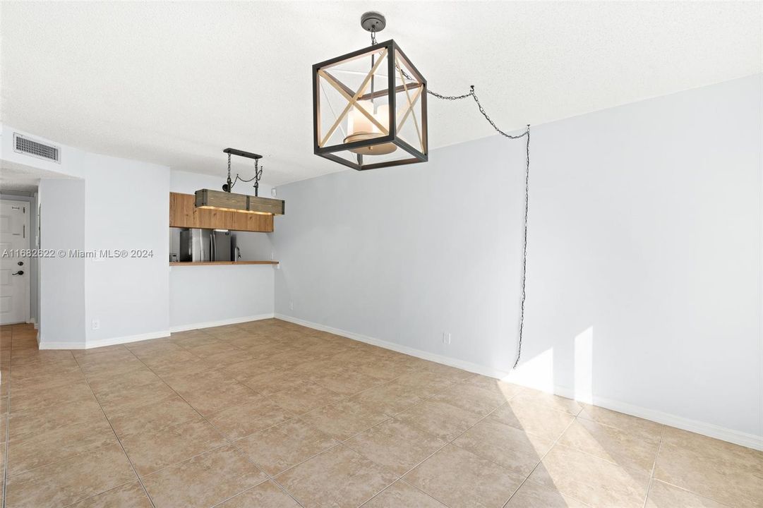 For Rent: $2,100 (2 beds, 2 baths, 768 Square Feet)