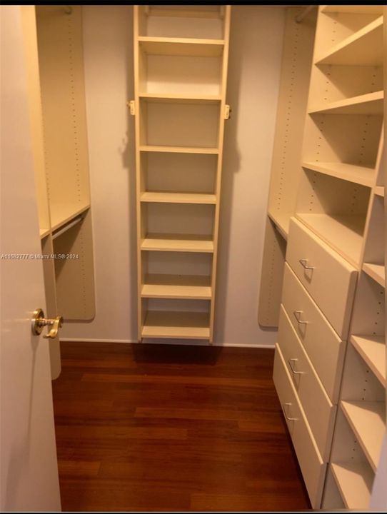 2nd br closet