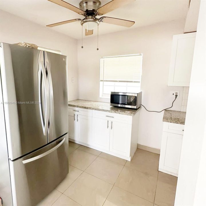 For Sale: $368,000 (3 beds, 2 baths, 1128 Square Feet)