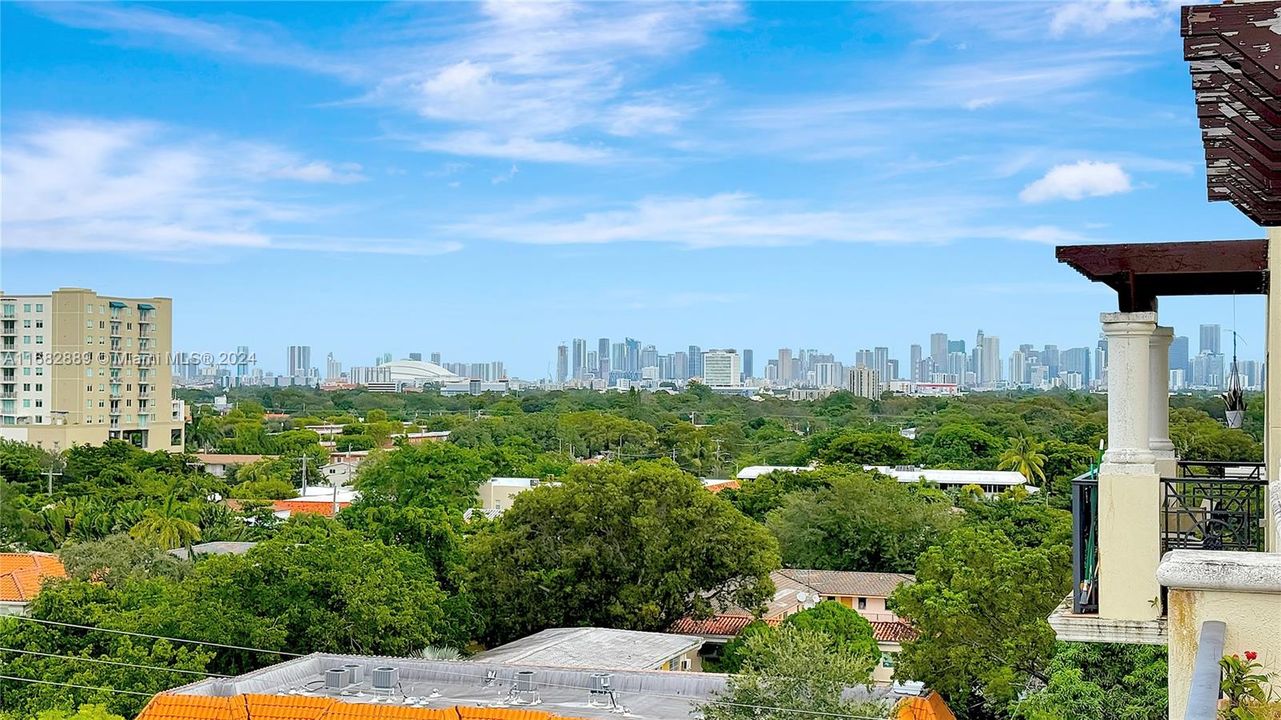 For Sale: $735,000 (3 beds, 2 baths, 1495 Square Feet)