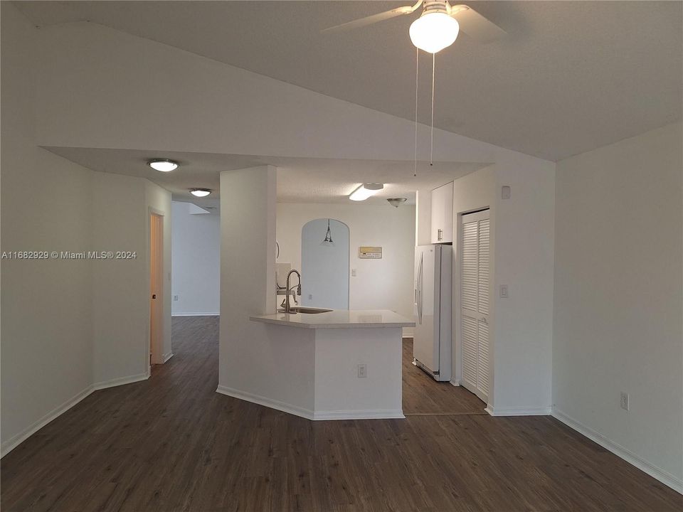 For Rent: $4,100 (4 beds, 2 baths, 2099 Square Feet)