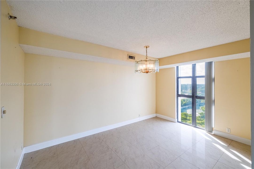 2000 Towerside Terrace Unit 1111