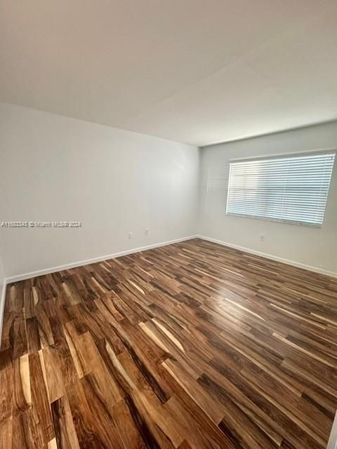 For Rent: $2,600 (2 beds, 2 baths, 1132 Square Feet)