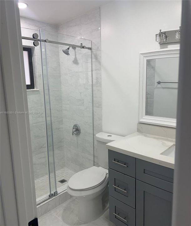 Active With Contract: $3,300 (3 beds, 2 baths, 1080 Square Feet)