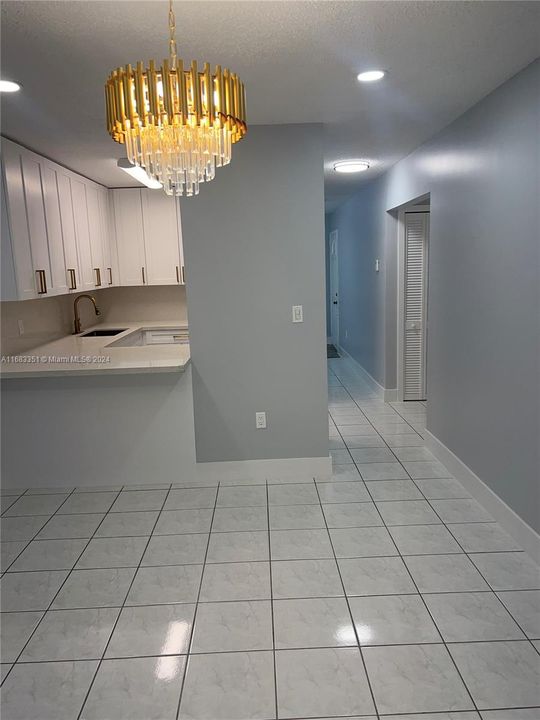 Active With Contract: $3,300 (3 beds, 2 baths, 1080 Square Feet)