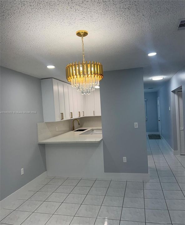 Active With Contract: $3,300 (3 beds, 2 baths, 1080 Square Feet)