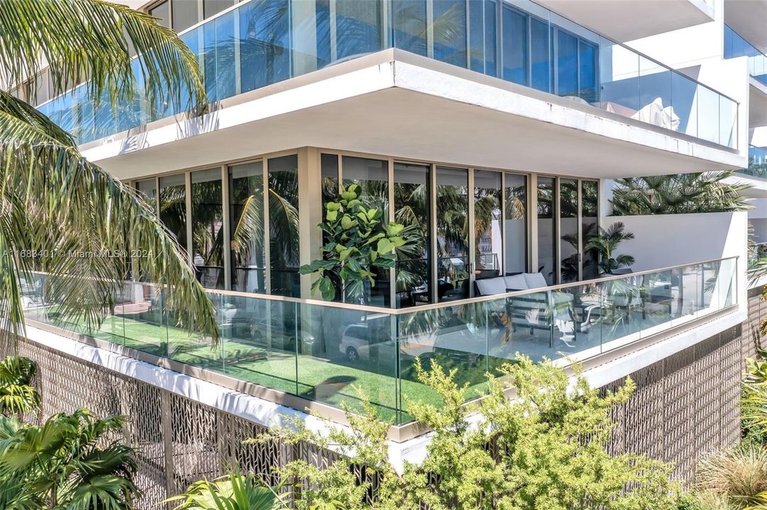 En Venta: $2,375,000 (2 camas, 2 baños, 1219 Pies cuadrados)