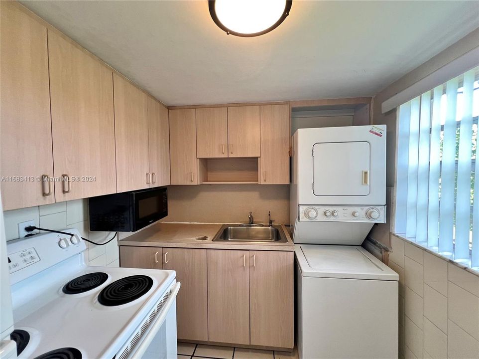 For Rent: $1,550 (1 beds, 1 baths, 0 Square Feet)